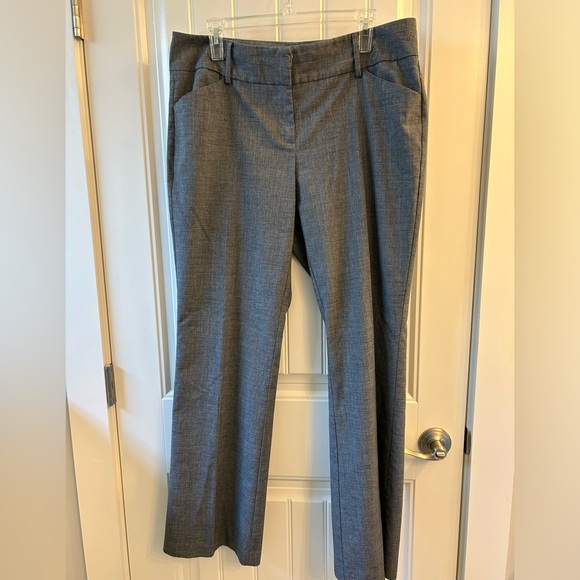 Bundle of 4 NY & Co (Skirt/Capris/2 Slacks) size 12 - Picture 10 of 12